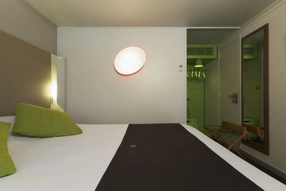 Campanile Chambery Hotel 3*,