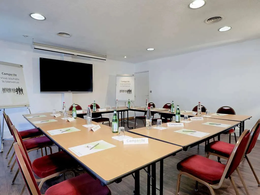 Campanile Chambery Hotell Frankrike